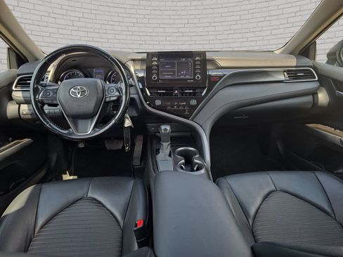 Used 2021 Toyota Camry SE FWD image 10