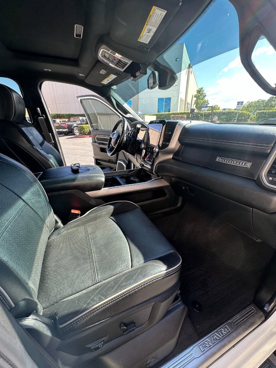 Used 2021 RAM 3500 Laramie AWD/4WD image 16