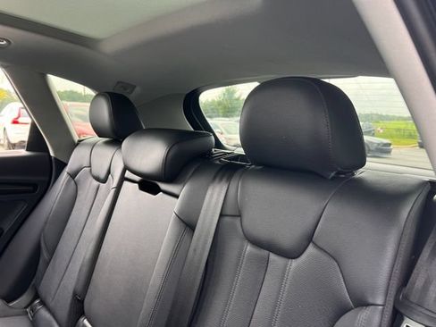 Used 2018 Audi Q5 2.0T Premium Plus w/ Premium Plus Package AWD/4WD image 17