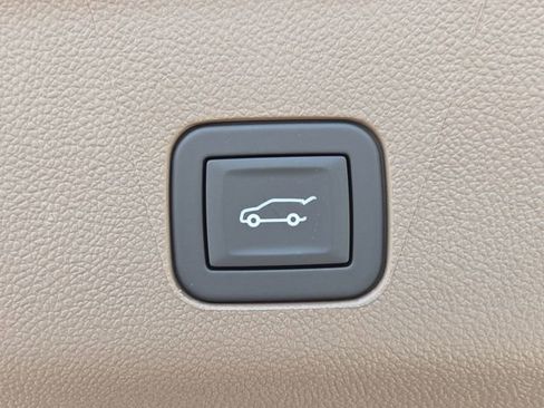 New 2026 GMC Yukon Denali w/ Sun & Power Step Package image 6