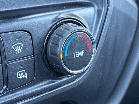 Used 2015 GMC Sierra 1500 2WD Regular Cab image 26