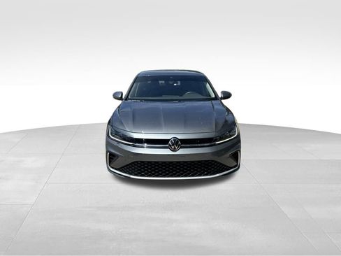 Used 2025 Volkswagen Jetta S image 8