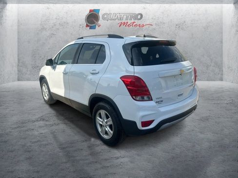 Used 2019 Chevrolet Trax LT FWD image 3