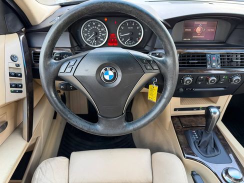Used 2004 BMW 545i Sedan RWD image 21