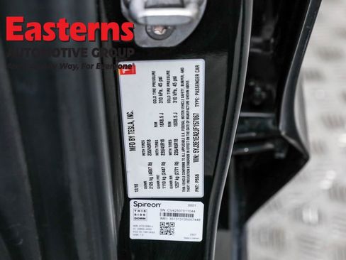 Used 2018 Tesla Model 3 Long Range image 34