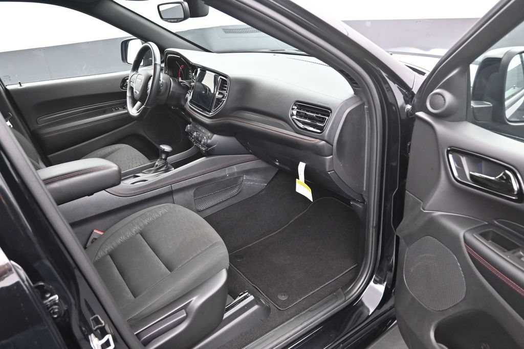 Used 2025 Dodge Durango GT AWD/4WD image 10