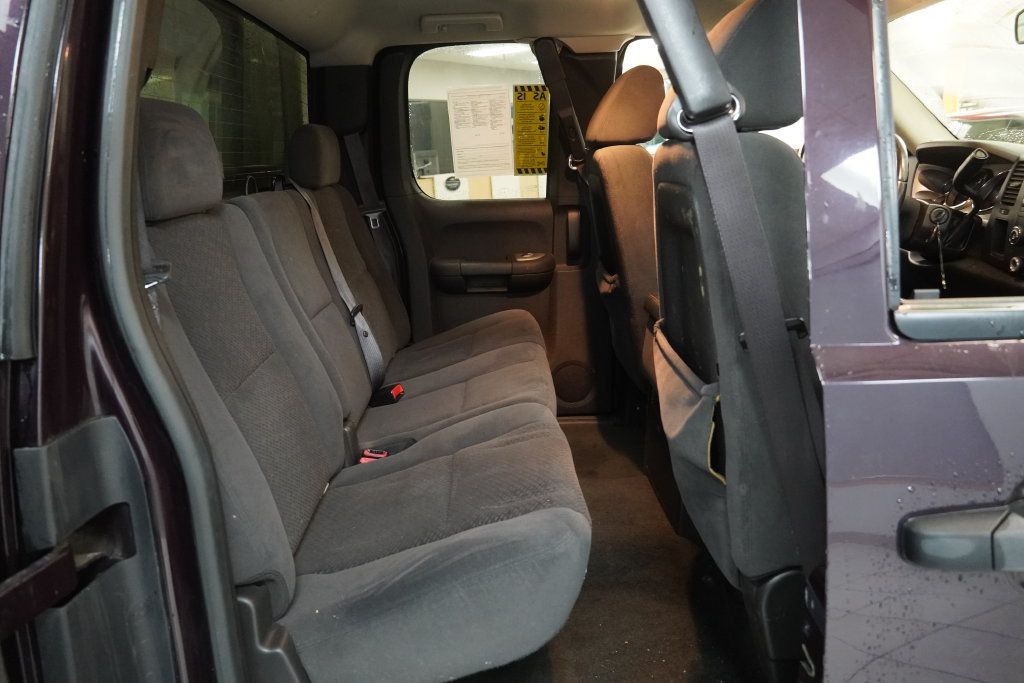 Used 2008 Chevrolet Silverado 1500 LT w/ Power Pack Plus RWD image 28