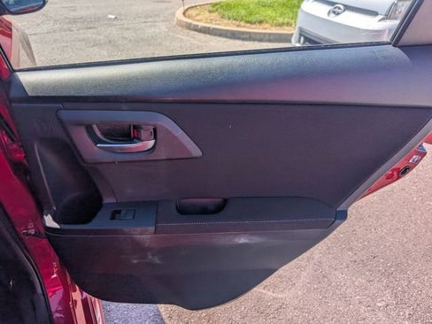 Used 2017 Toyota Corolla iM FWD image 18