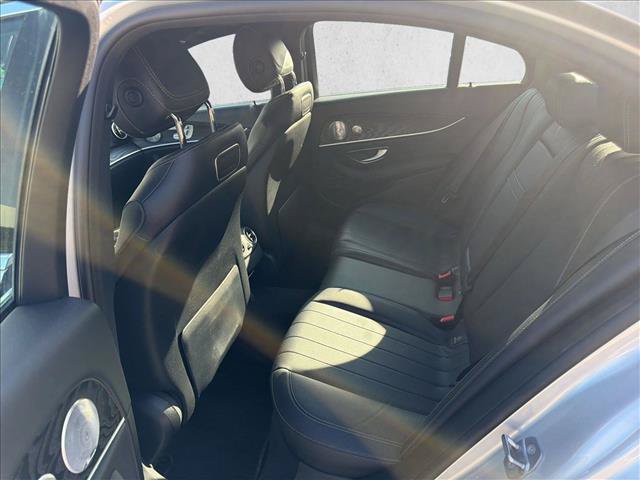 Certified 2018 Mercedes-Benz E 400 4MATIC Sedan image 15