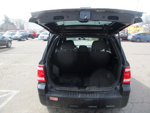 Used 2011 Ford Escape XLT w/ 202A Rapid Spec Order Code FWD image 6