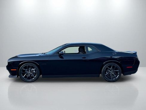 Used 2022 Dodge Challenger R/T w/ Blacktop Package RWD image 2