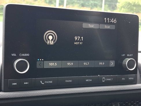 Used 2024 Honda CR-V LX image 16