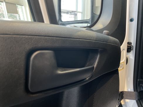 Used 2026 RAM ProMaster 2500 w/ Convenience Group FWD image 16