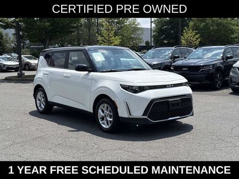Used 2023 Kia Soul S FWD image 1