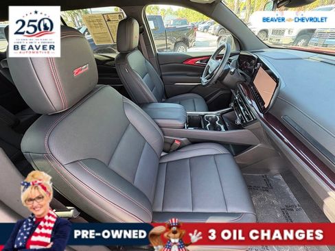 Used 2024 Chevrolet Traverse Z71 AWD/4WD image 27