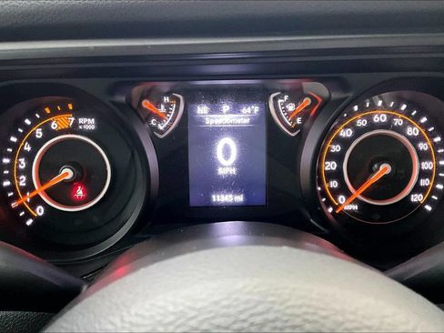 Used 2025 Jeep Wrangler Sport AWD/4WD image 27