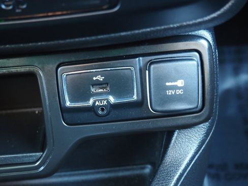 Used 2020 Jeep Renegade Sport w/ Sport Appearance Group image 25