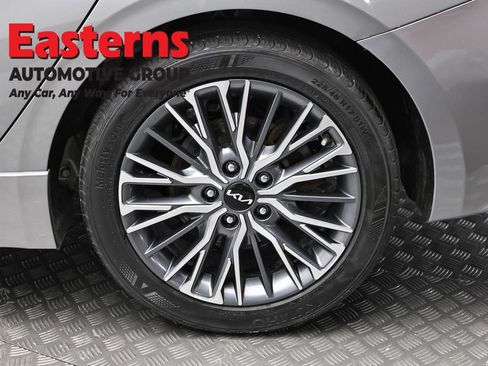 Used 2022 Kia Forte GT-Line w/ GT-Line Premium Package image 8