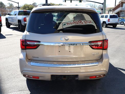 Used 2018 INFINITI QX80 2WD w/ Driver Assistance Package image 4