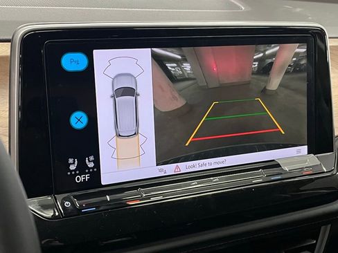 New 2026 Volkswagen Atlas SE image 31