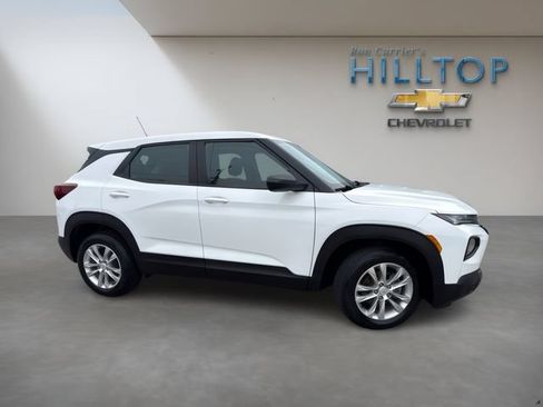 Used 2021 Chevrolet TrailBlazer LS AWD/4WD image 3