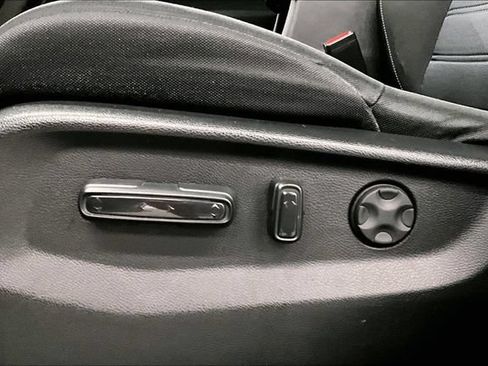 Used 2021 Honda CR-V EX image 32
