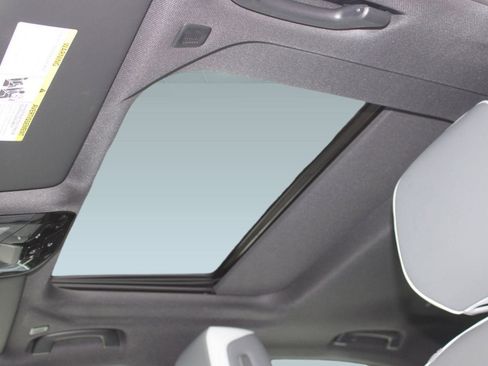 New 2026 BMW 530i w/ M Sport Package image 16