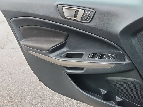 Used 2020 Ford EcoSport SE w/ SE Convenience Package AWD/4WD image 6