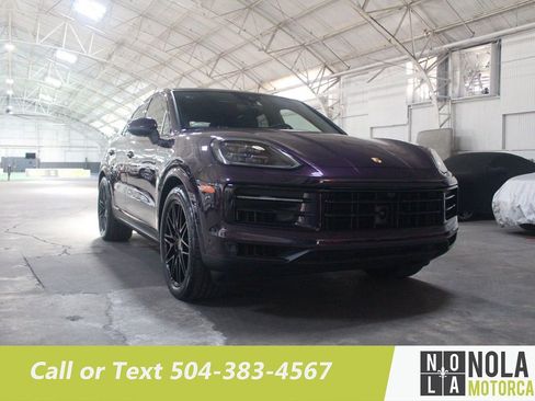 Used 2024 Porsche Cayenne S image 6