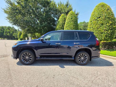 Used 2021 Lexus GX 460 Premium image 2