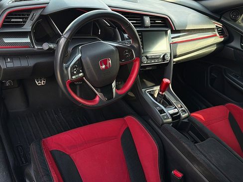 Used 2019 Honda Civic Type R image 7