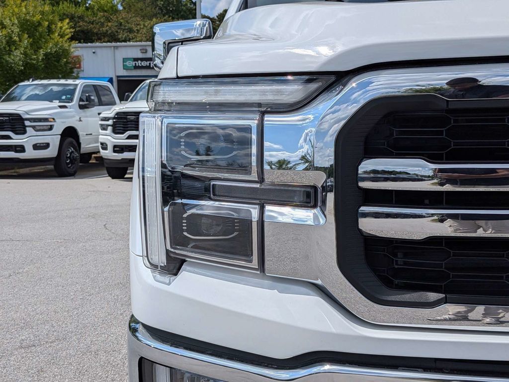 Used 2024 Ford F150 Lariat w/ Equipment Group 502A High AWD/4WD image 9