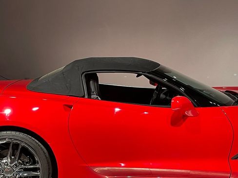Used 2015 Chevrolet Corvette Stingray Convertible w/ 2LT Preferred Equipment Group RWD image 75
