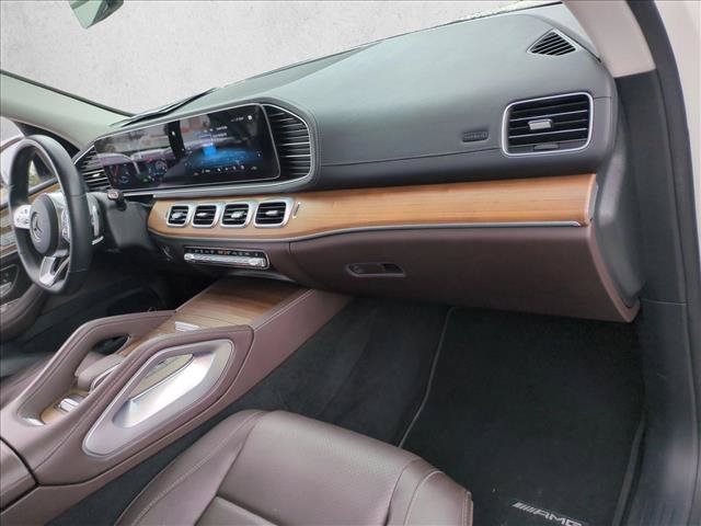 Used 2023 Mercedes-Benz GLS 450 4MATIC image 23
