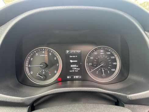 Used 2016 Hyundai Tucson Limited w/ Option Group 03 FWD image 22