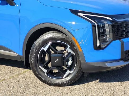 Used 2026 Kia Sportage EX w/ EX Panorama Roof Package image 6