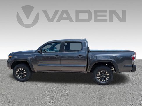Used 2021 Toyota Tacoma TRD Off-Road AWD/4WD image 23