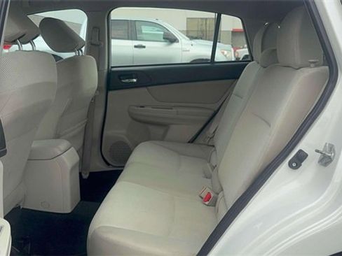 Used 2014 Subaru Impreza 2.0i Premium w/ All-Weather Package w/CVT image 9