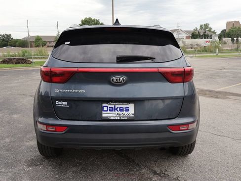 Used 2018 Kia Sportage LX w/ LX Popular Package FWD image 8