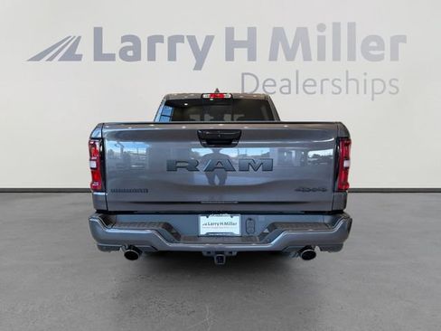 New 2026 RAM 1500 Big Horn AWD/4WD image 4