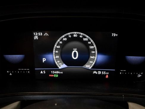 Used 2022 Volkswagen Taos SE w/ Driver Assistance Package AWD/4WD image 14