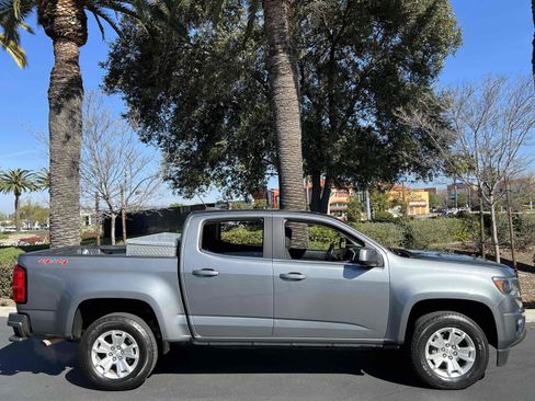 Used 2020 Chevrolet Colorado LT w/ LT Convenience Package image 18