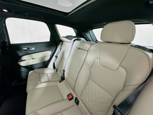 Used 2026 Volvo XC60 B5 Plus w/ Protection Package Premier image 17