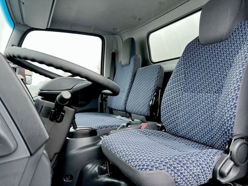 New 2025 Chevrolet Low Cab Forward image 44