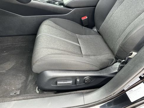 Used 2024 Honda Accord Sport image 20