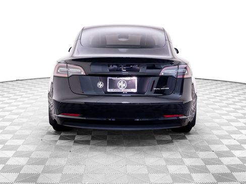 Used 2022 Tesla Model 3 Long Range AWD/4WD image 5