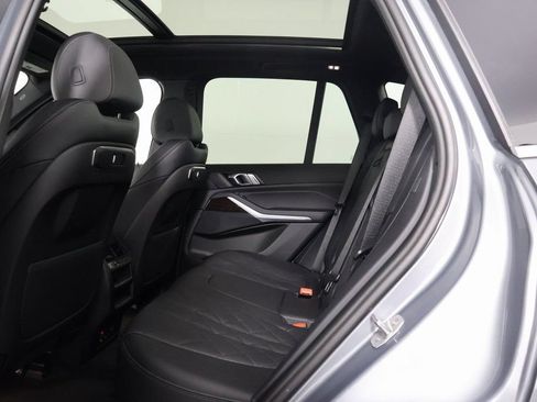 Used 2024 BMW X5 xDrive50e w/ Parking Assistance Package AWD/4WD image 11