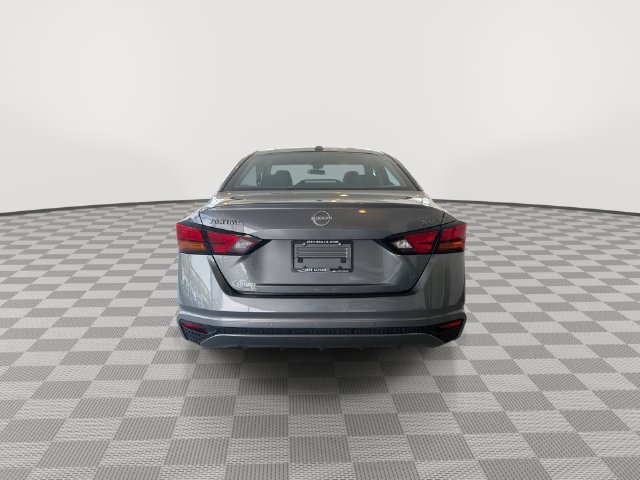 Used 2023 Nissan Altima 2.5 SV FWD image 10