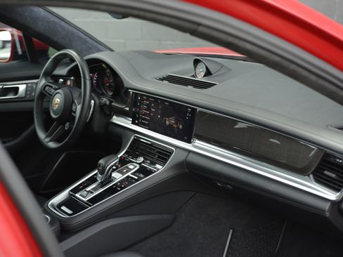 Certified 2023 Porsche Panamera GTS AWD/4WD image 28