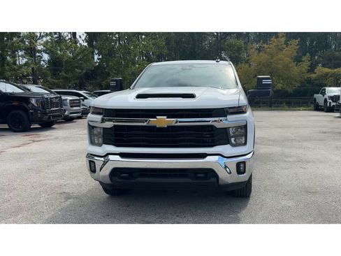 Certified 2025 Chevrolet Silverado 2500 LT w/ Convenience Package AWD/4WD image 3